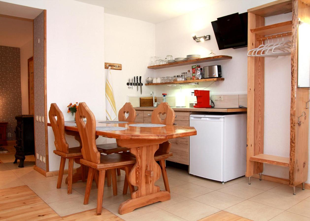 Emilie'S Apartments Lipawa Zewnętrze zdjęcie